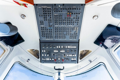 2004 Gulfstream G200: 