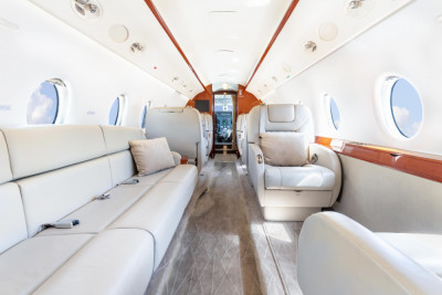 2004 Gulfstream G200: 