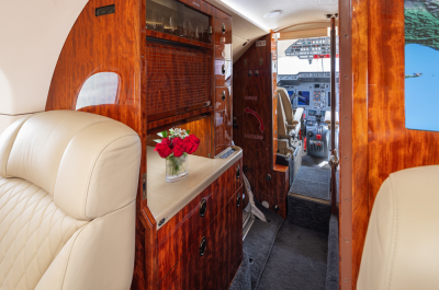 2008 Hawker 900XP: 